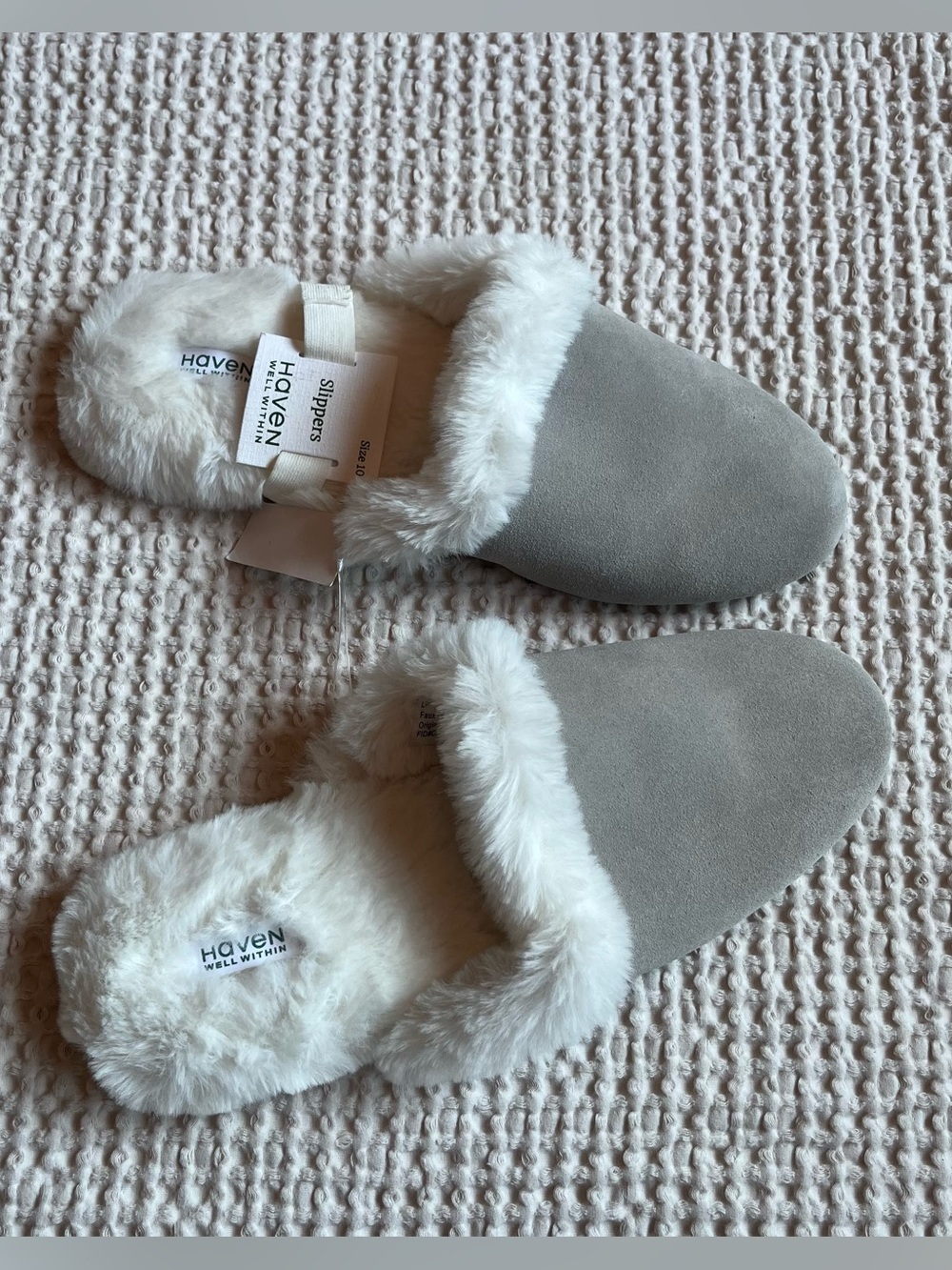 Haven Well Within Grey Suede Faux Fur Slippers Size 10